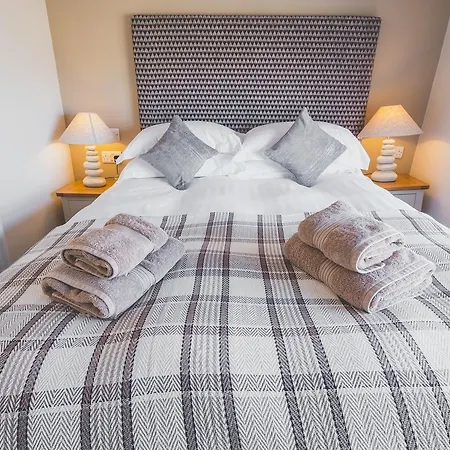Kings Arms 3*