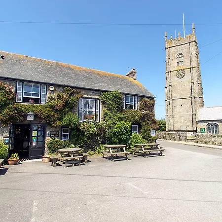 Kings Arms 3*